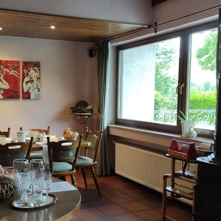 Gaestehaus Schneider Brauneberg Extérieur photo