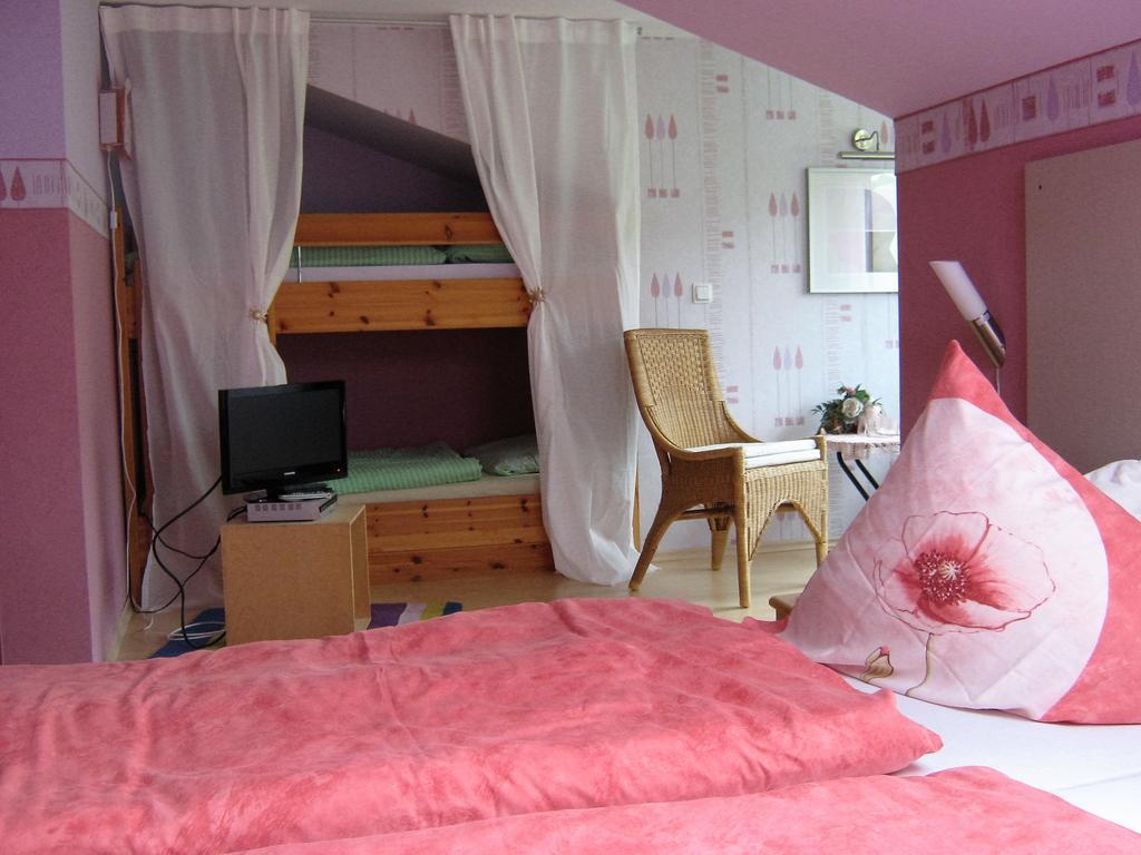 Gaestehaus Schneider Brauneberg Extérieur photo