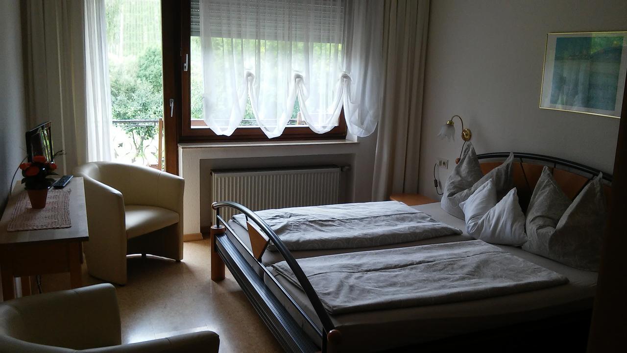 Gaestehaus Schneider Brauneberg Extérieur photo
