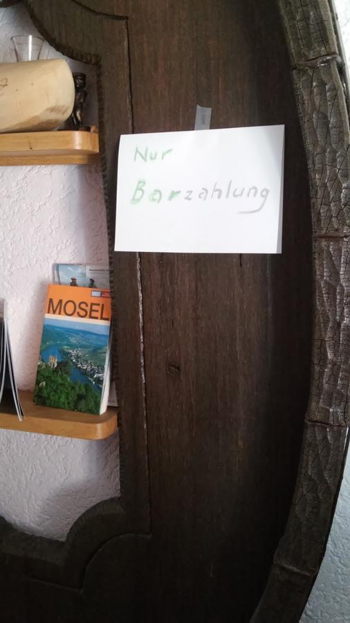 Gaestehaus Schneider Brauneberg Extérieur photo